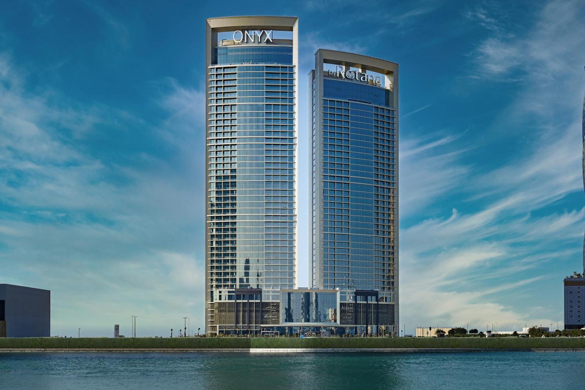 Отель Onyx Rotana Манама Экстерьер фото The Ritz-Carlton, DIFC