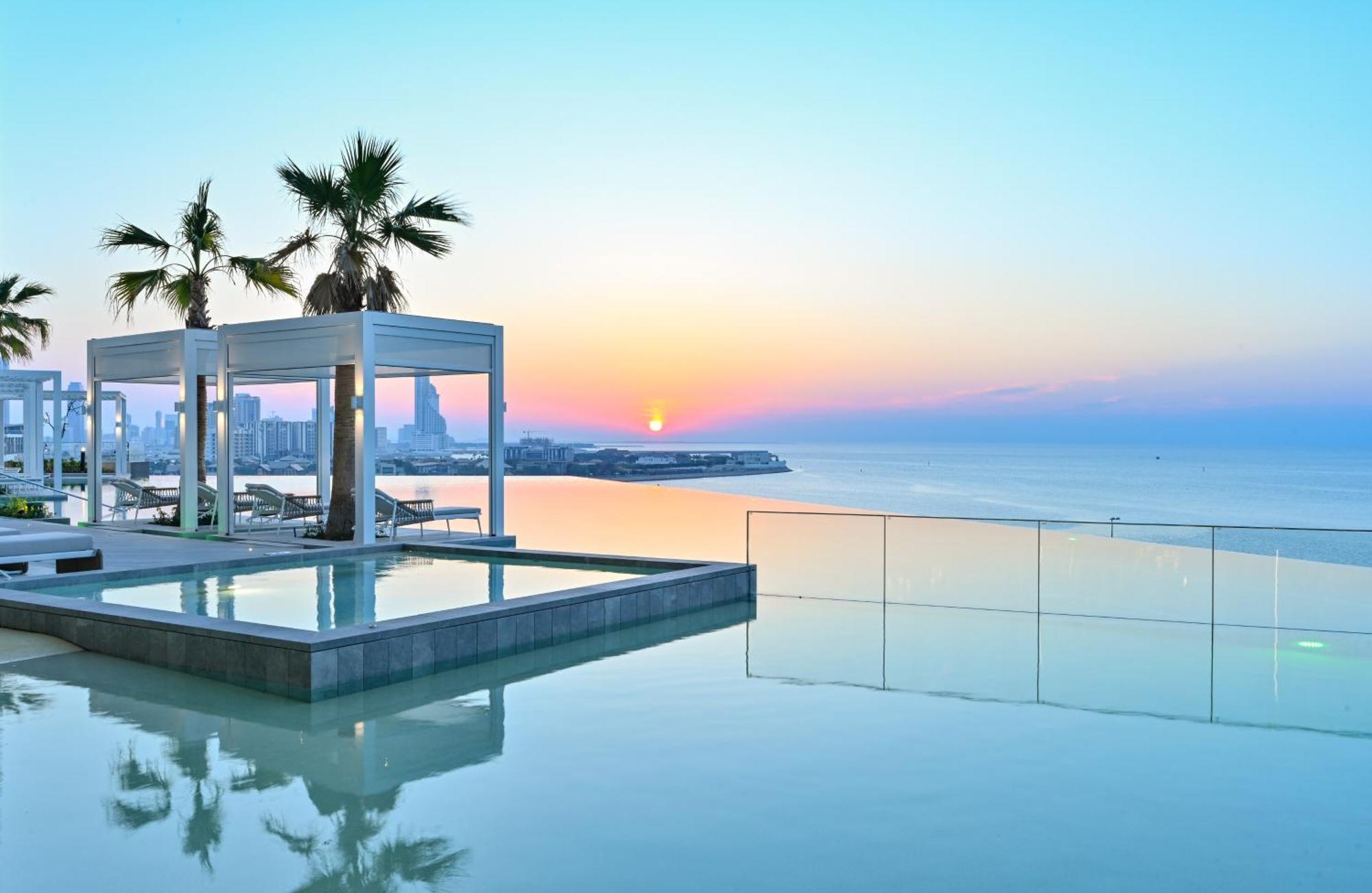 Отель Onyx Rotana Манама Экстерьер фото The Westin Resort Marina El Alamein