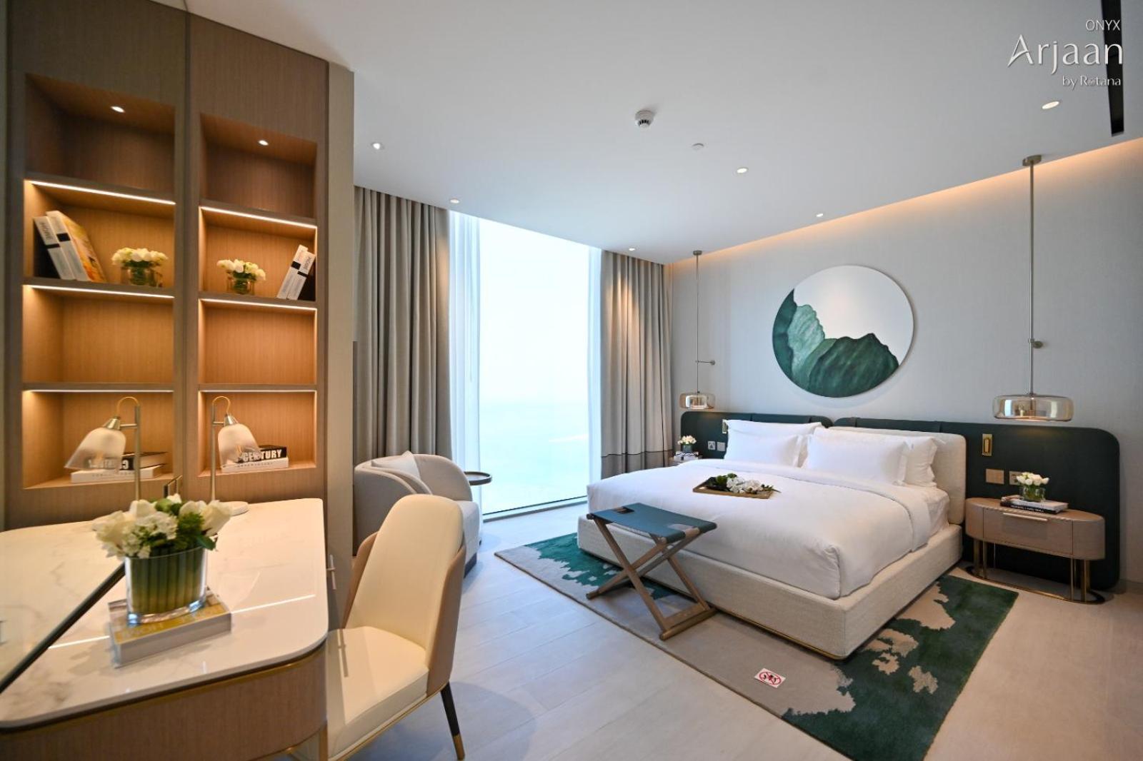Отель Onyx Rotana Манама Экстерьер фото Deluxe Room